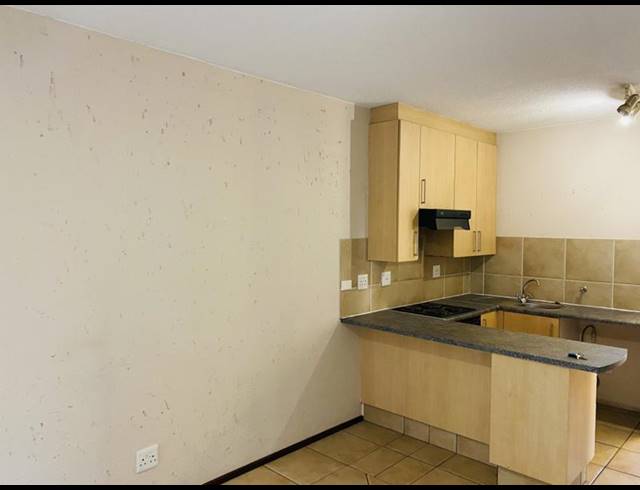 1 BEDROOM PROPERTY TO RENT IN LONEHILL